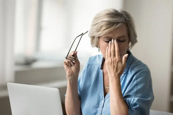 Các bài tập đơn giản giúp đôi mắt thư giãn và sáng khỏe hơn mỗi ngày